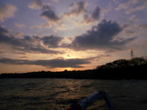 バリ島パダンバイのボートから見る夕焼け