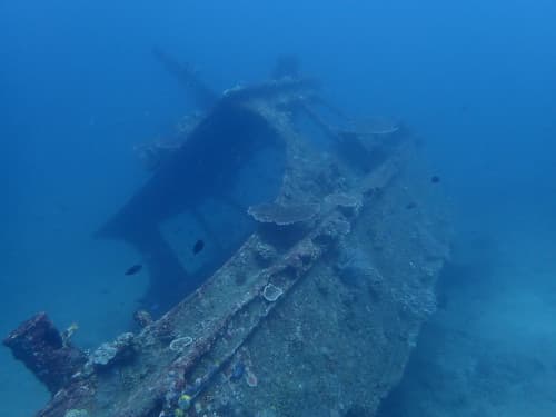 バリ島パダンバイの沈没船