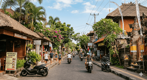 バリ島サヌールのタンブリンガン通りの風景のイメージ画像